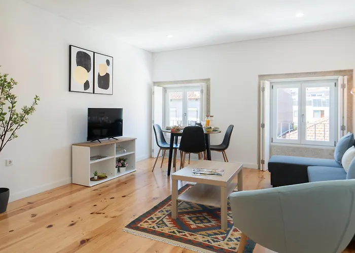 Apartament Host Wise - Modern Urban Flat