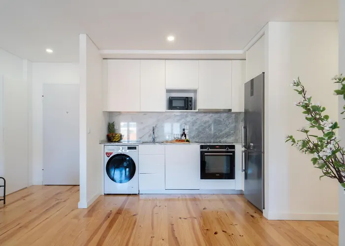 Host Wise - Modern Urban Flat * Porto