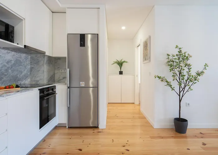 Host Wise - Modern Urban Flat * Πόρτο